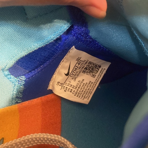 Nike LeBron 18 Low x Space Jam Wile E. x Roadrunner 2021 size 16 - Picture 8 of 9